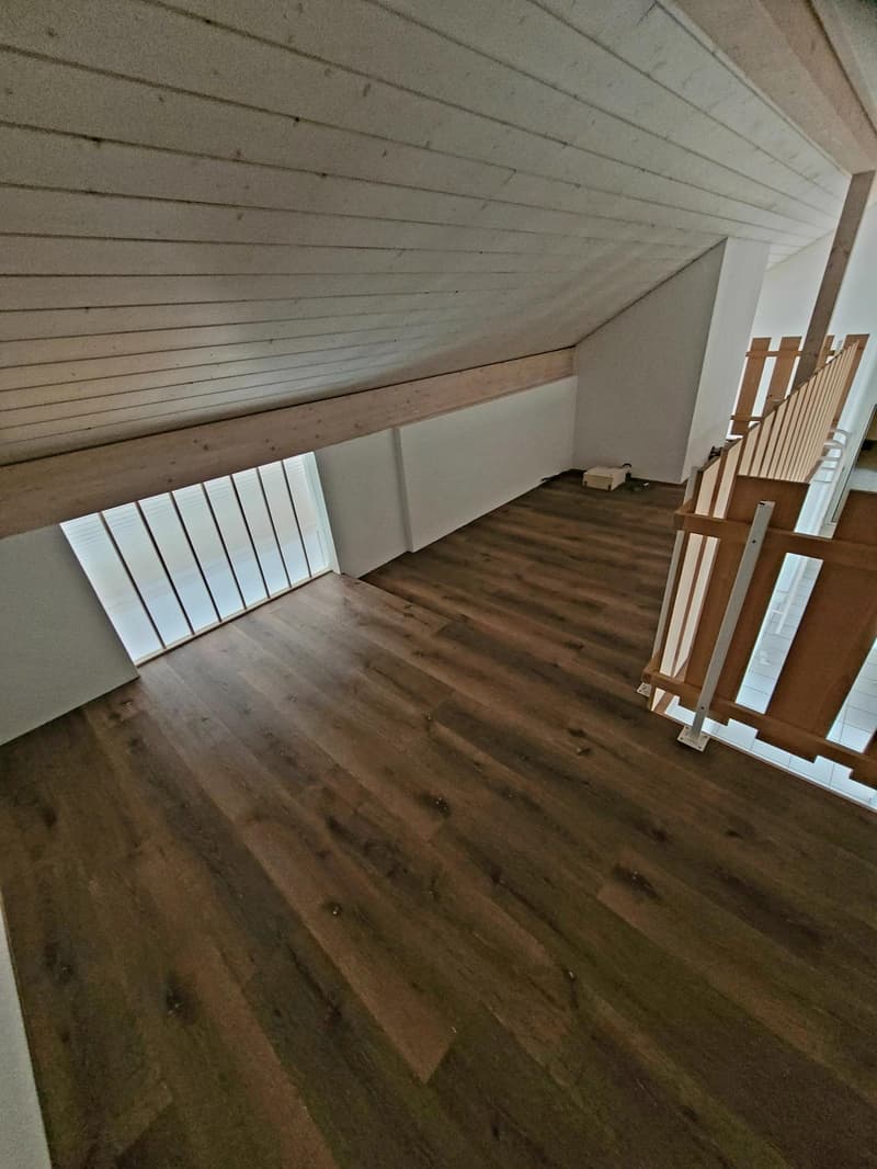 Ruhige 4-Zimmer-Wohnung mit Balkon und Galeriegeschoss (4)