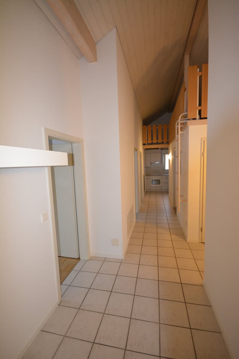 Ruhige 4-Zimmer-Wohnung mit Balkon und Galeriegeschoss (7)