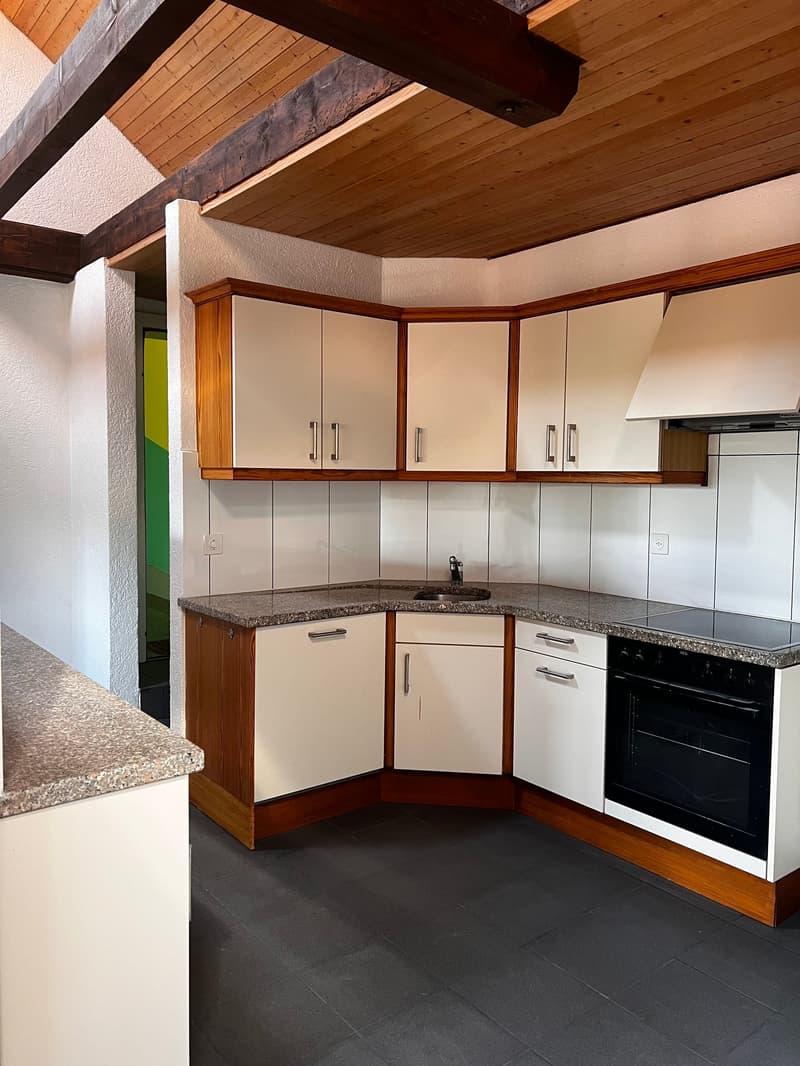 Charmante Dachwohnung (4)