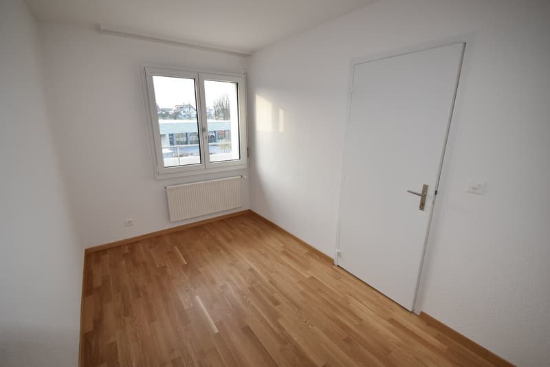 Helle 4-Zimmer-Wohnung mit Balkon in Hindelbank (4)