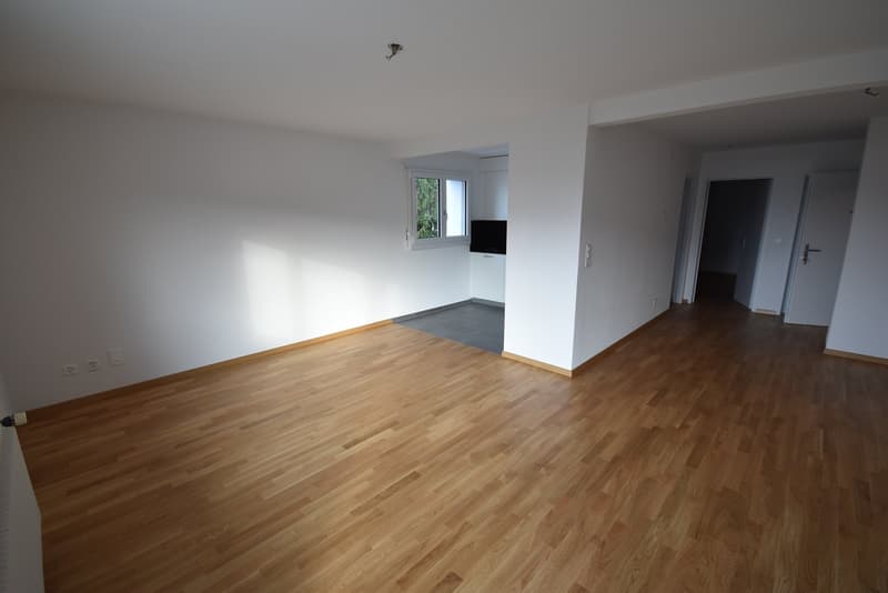 Helle 4-Zimmer-Wohnung mit Balkon in Hindelbank (6)