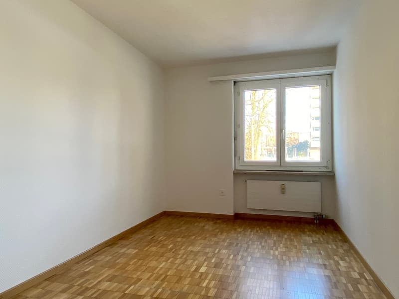 Appartement 4 pièces abordable dans un quartier résidentiel attractif (4)