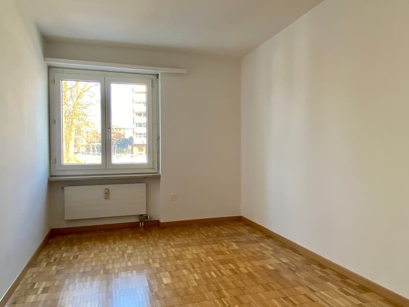 Appartement 4 pièces abordable dans un quartier résidentiel attractif (5)