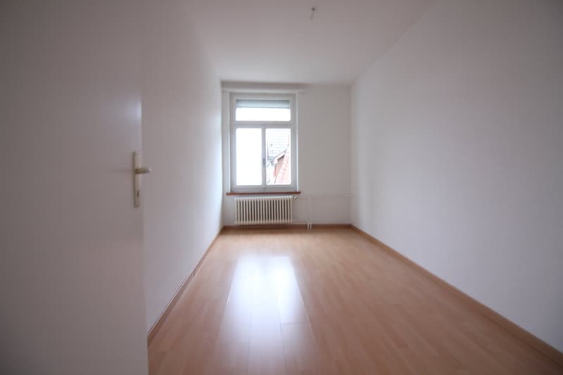 Appartamento 4.5 locali economico con balcone a St. Gallen-Neudorf (6)
