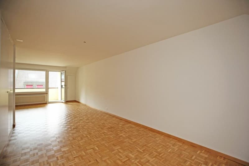 Studio en partie rénové à proximité de Berne - 57 m2 (7)
