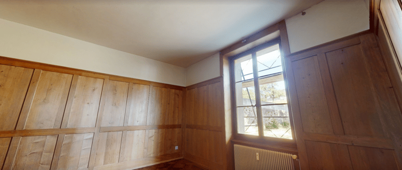 Grosszügige 5-Zimmer-Wohnung in ehemaligem Bauernhaus (4)
