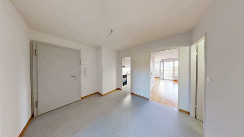 Gemütliche 4.5-Zimmerwohnung im 2. OG rechts (2)