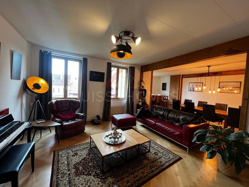 Luxueux appartement au centre ville de la Chaux-de-Fonds (1)