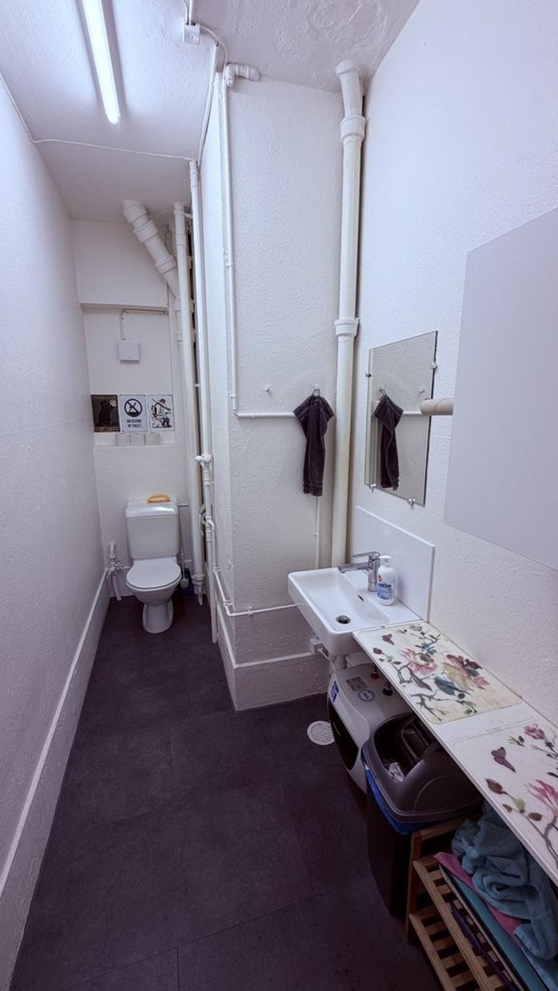 Attraktives Büro oder Ladenlokal im Zentrum von Bümpliz zu vermieten (9)