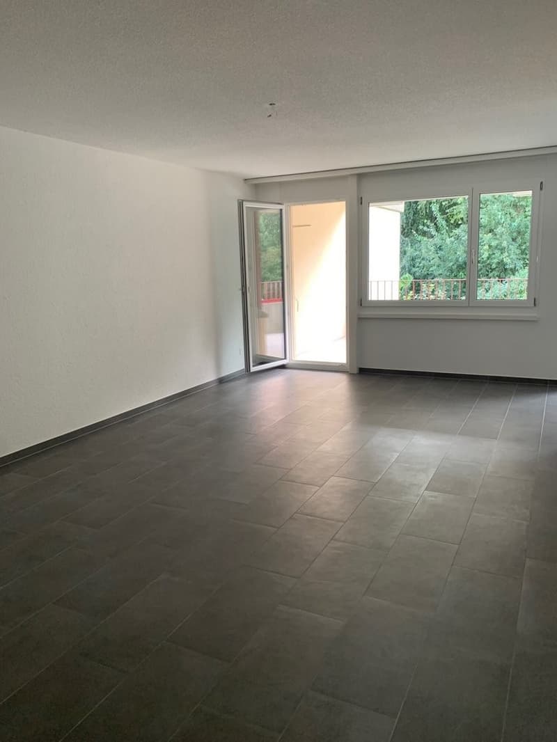 3.5-ZW_1.OG_links_Wohnzimmer_1.jpg