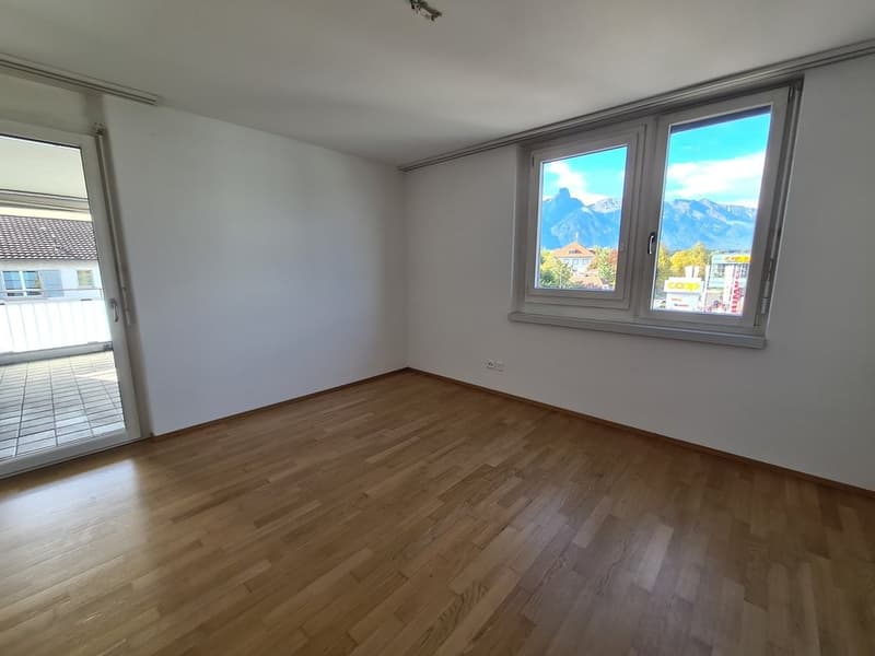 Schlafzimmer mit Balkonzugang