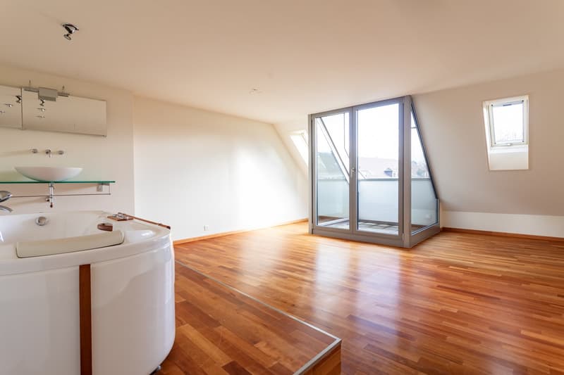 Appartamento mansardato attraente & spazioso con terrazza a Breitsch (8)