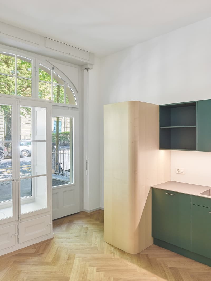 Appartamento di 4,5 locali al piano terra con 110 m2 nel popolare "Breitsch" (2)