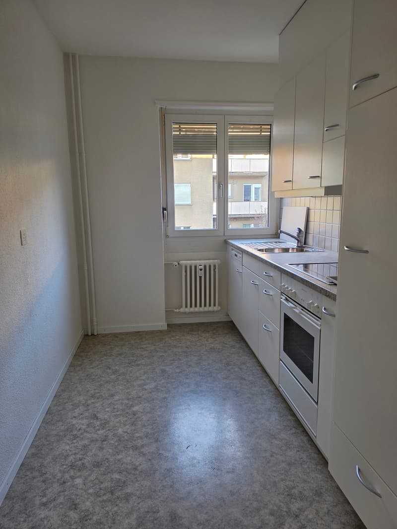 Gepflegte 2-Zimmer-Wohnung mit Balkon in Bern-Bethlehem (5)