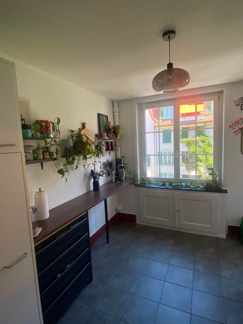 Charmante 3.5-Zimmer-Altbauwohnung mit Balkon in Bern (2)