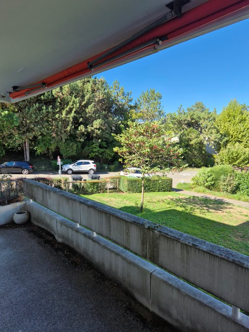 Helle 1.5-Zimmer-Wohnung mit Balkon an der Breichtenstrasse 11 in 3074 Muri b. Bern (1)