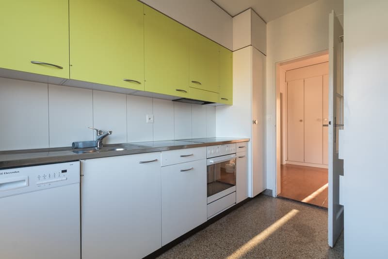 Charmante 3.5-Zimmer-Wohnung mit Balkon in Bern (2)