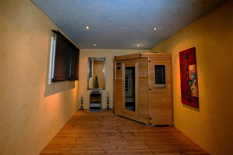 Modern 5.5-room single-family house with pool and dream view in Wohlen (30)