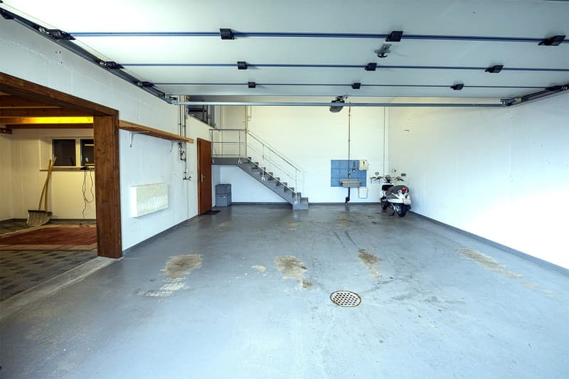 Modern 5.5-room single-family house with pool and dream view in Wohlen (32)