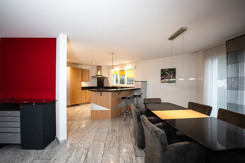 Modern 5.5-room single-family house with pool and dream view in Wohlen (10)