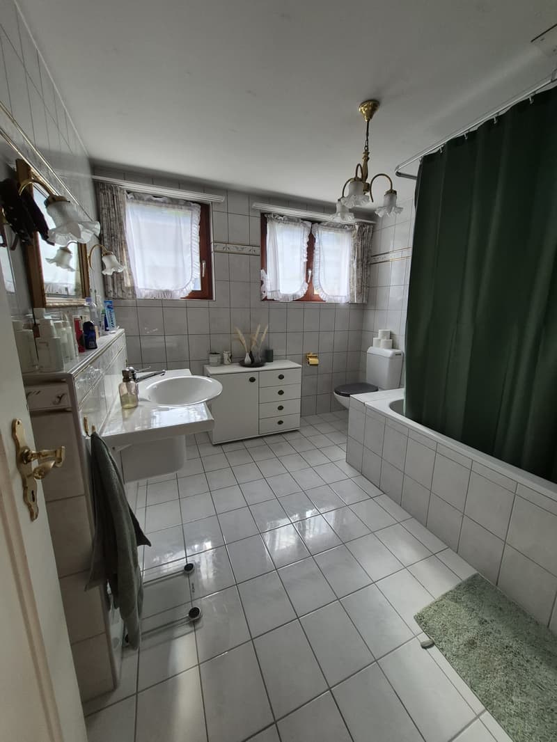 Charmantes 5-Zimmer-Einfamilienhaus zur Miete in Muhen (10)