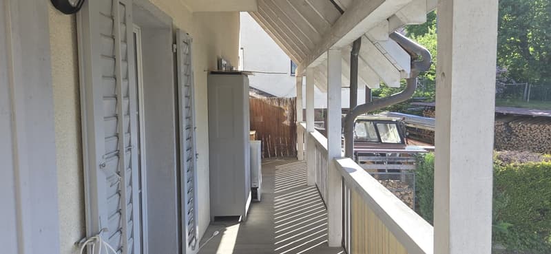 Gepflegte 5.5-Zimmer-Wohnung mit Balkon und schöner Aussicht in Zurzach-Böbikon (15)