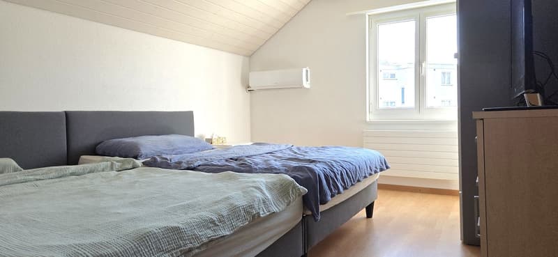 gepflegtes Einfamilienhaus mit grossem Garten in Holziken (5)
