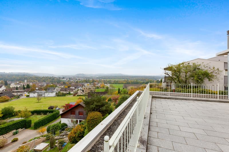 Riesige Terrassenflächen mit exklusiver Panoramasicht