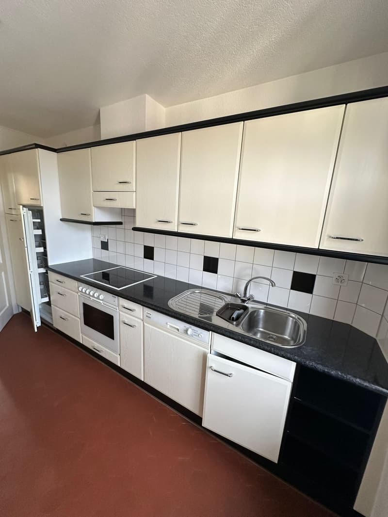 Charmante Wohnung in Lengnau (3)