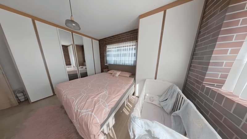 Renovated Rental Property with Development Potential (5)