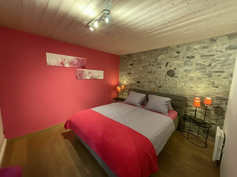 In vendita nel cuore della città medievale di Saillon, casa di villaggio (11)