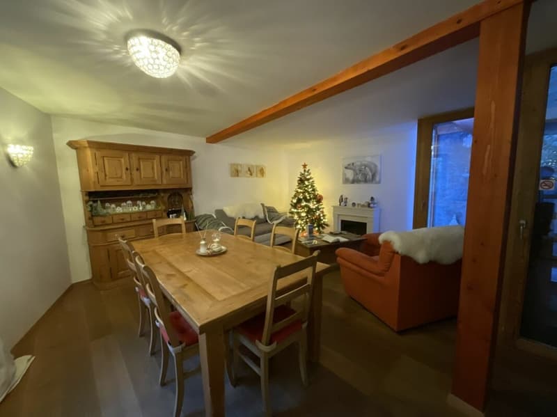 In vendita nel cuore della città medievale di Saillon, casa di villaggio (8)