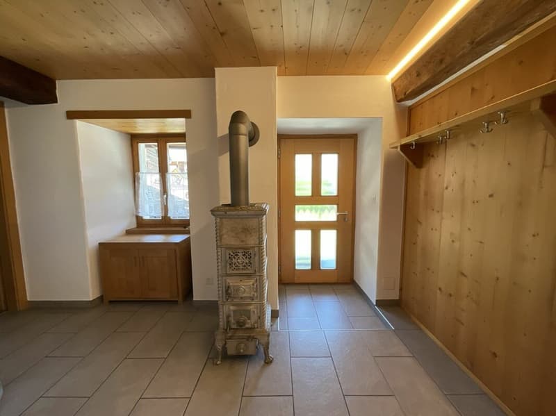 Apartment and land for sale in the village of Vollèges (11)