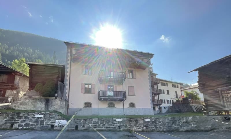 Wohnung mit 2.5 Zimmern zum Verkauf im Dorf Liddes (4)