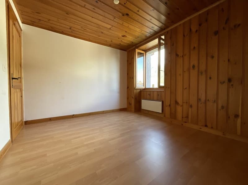 Wohnung mit 2.5 Zimmern zum Verkauf im Dorf Liddes (17)