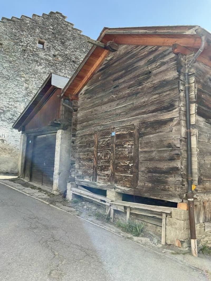 Charmante maison villageoise au coeur du village (34)