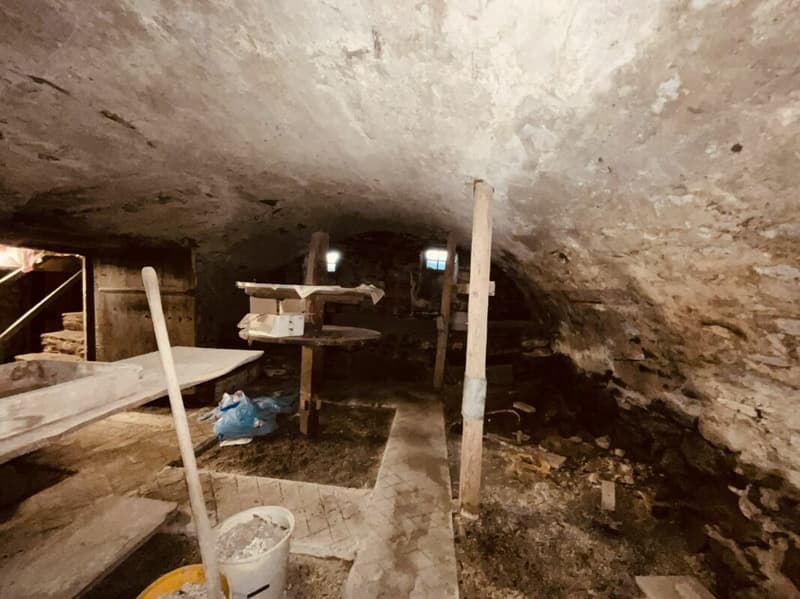 Cave voûtée