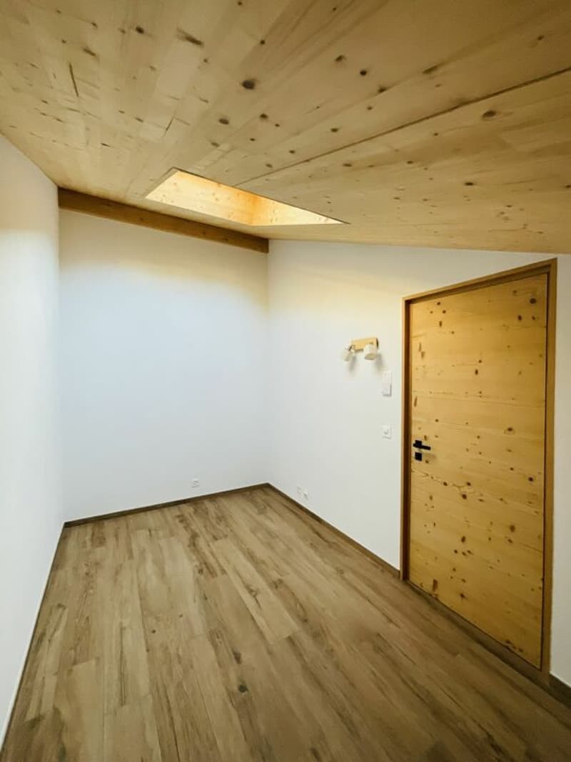 Appartement de 5.5 pièces dans le Bourg Médiéval de Saillon (23)