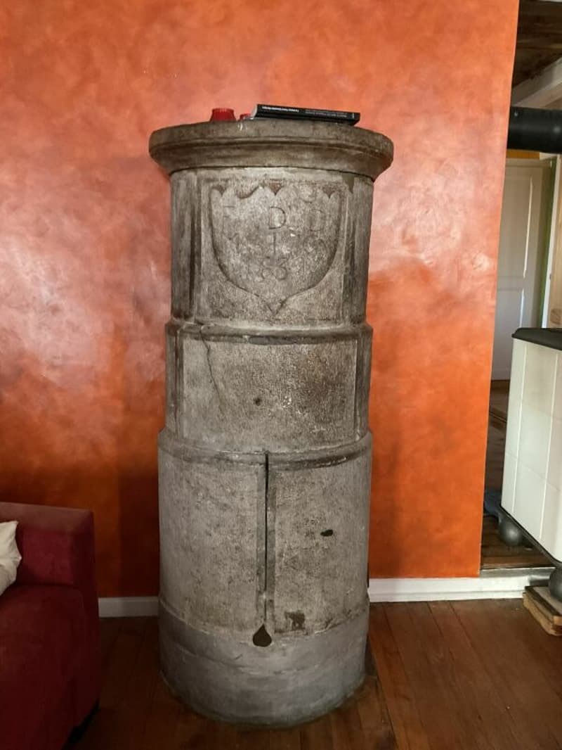 Maison à vendre au coeur du village de Bourg Saint Pierre (9)