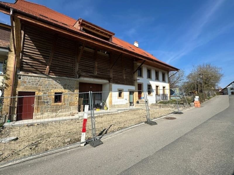 A vendre appartement de 3.5 pièces - Zu verkaufen 3.5 ZI-Eigentumswohnung (2)