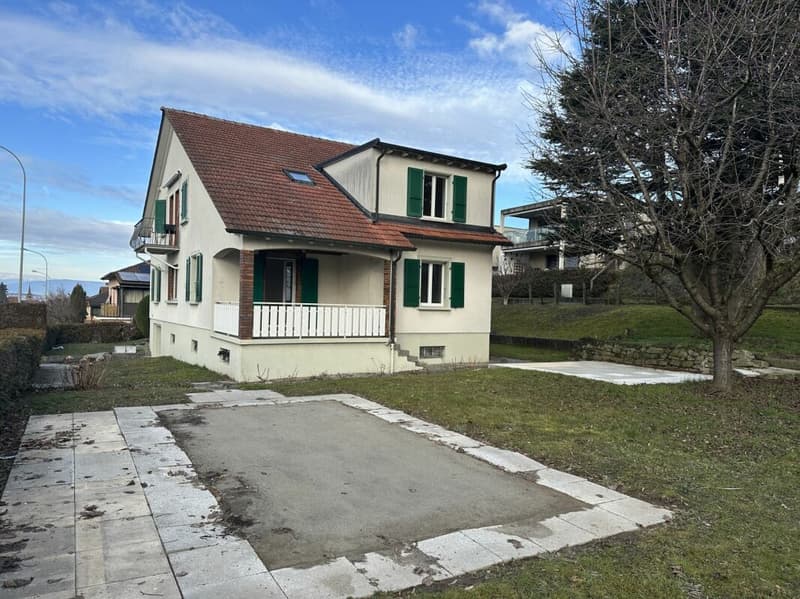 Individual villa - two apartments (4)