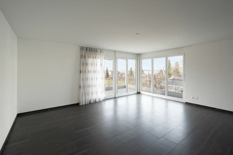 Helle Wohnung mit grossem Balkon und Hobbyraum in familienfreundlichem Quartier (6)