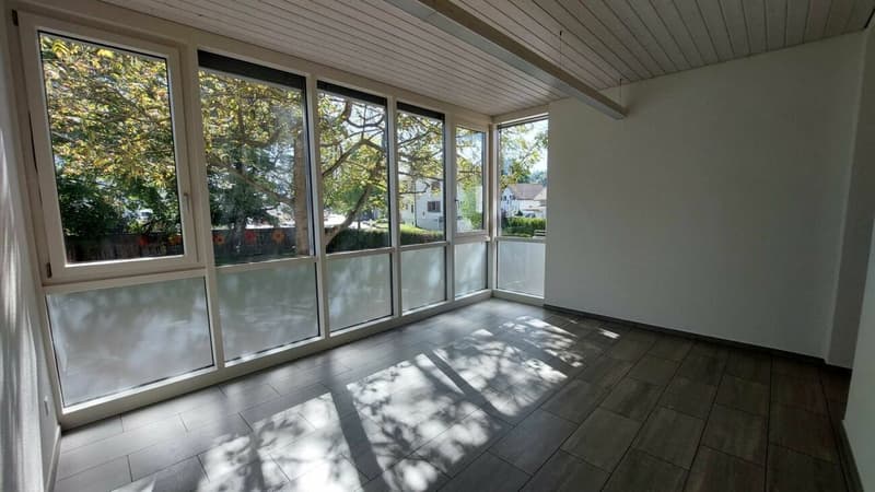 Charming old building apartment with winter garden in central location (6)