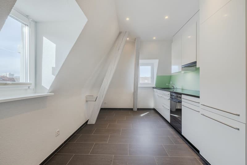 Unique attic apartment near the lake (1)