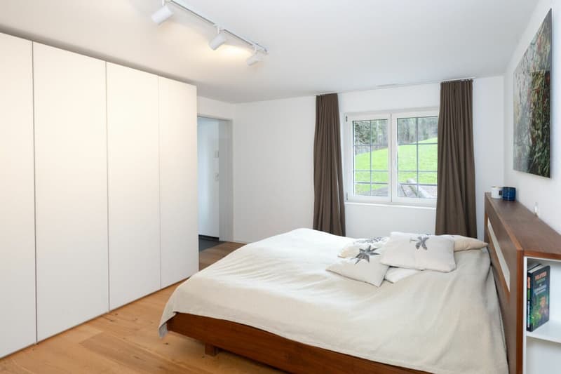 Wunderschönes, modern ausgebautes Einfamilienhaus mit absoluter Privatsphäre und Seesicht (12)