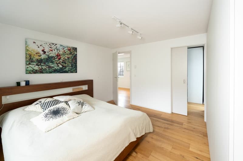 Wunderschönes, modern ausgebautes Einfamilienhaus mit absoluter Privatsphäre und Seesicht (11)