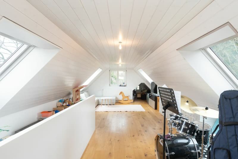Wunderschönes, modern ausgebautes Einfamilienhaus mit absoluter Privatsphäre und Seesicht (13)