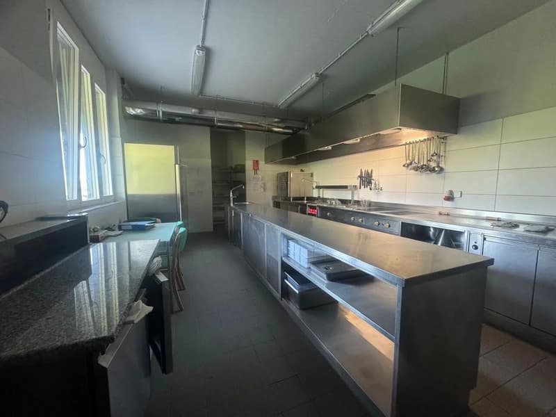 In affitto: Ristorante completamente attrezzato - Rossens (FR) (10)