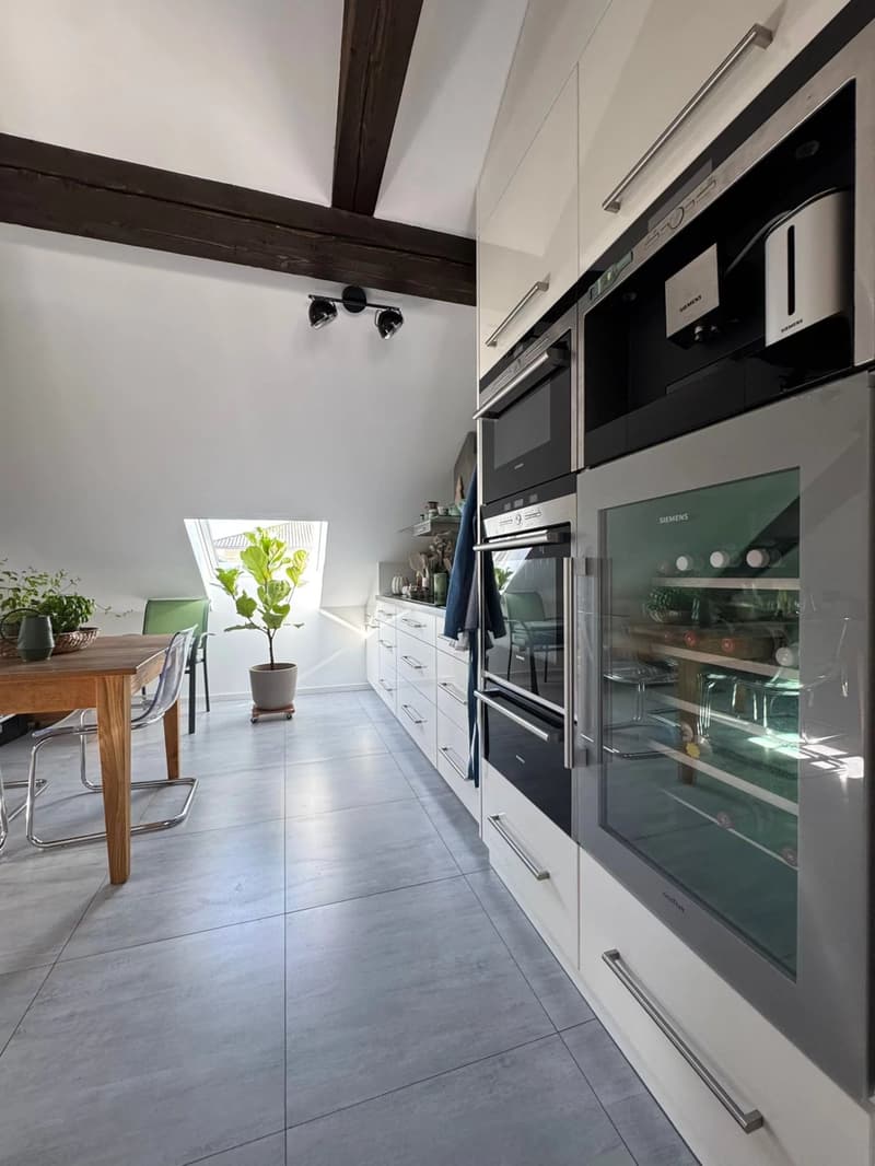For sale: 3.5-room apartment, 127 m² in Bulle, bright and atypical (4)