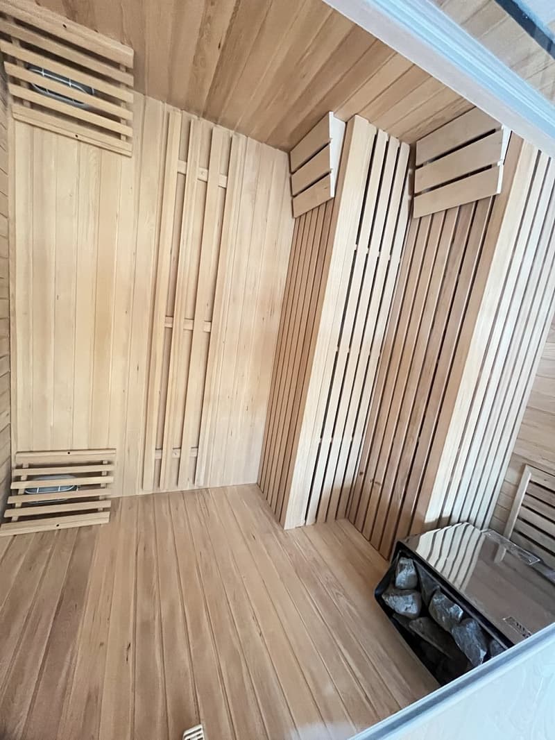 Hell 3-Zimmer Duplex-Dachwohnung mit neuer Küche und Sauna zu vermieten (14)